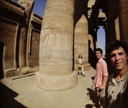 Jessica Bawlitza con sus hijos Raimundo & Domingo