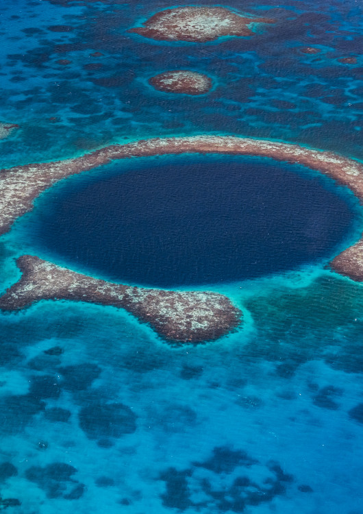 Sobrevuelo del Blue Hole